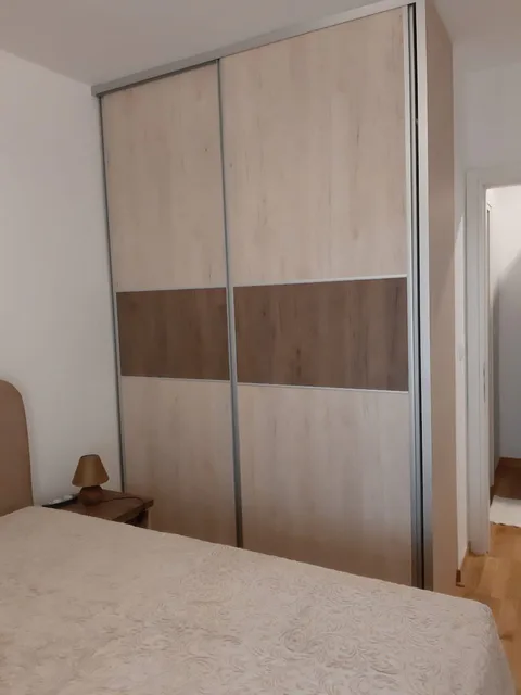 IZDAJE SE KOMPLETNO OPREMLJEN JEDNOSOBAN STAN – CITY KEJ, PODGORICA  *** - slika 3