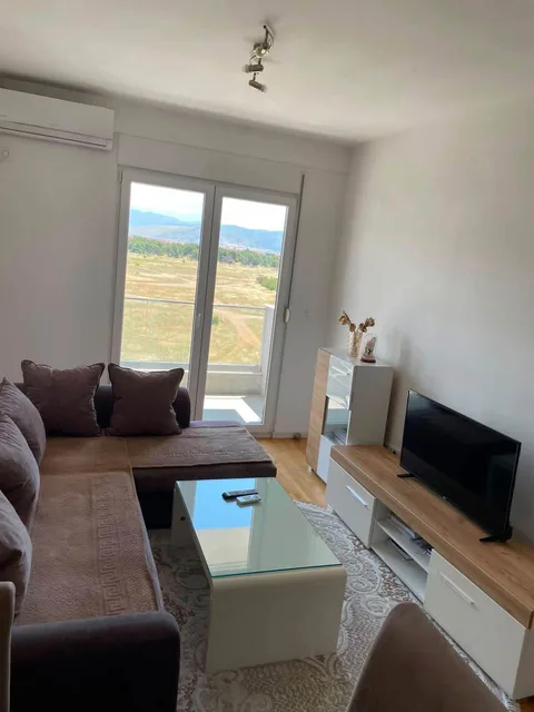 IZDAJE SE JEDNOSOBAN STAN – STARI AERODROM | PODGORICA 🏡 [] - slika 4