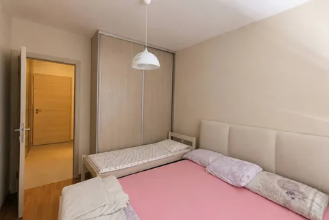 **NAMJEŠTEN STAN 40 m² ZA IZDAVANJE – ZABJELO PODGORICA** - slika 5