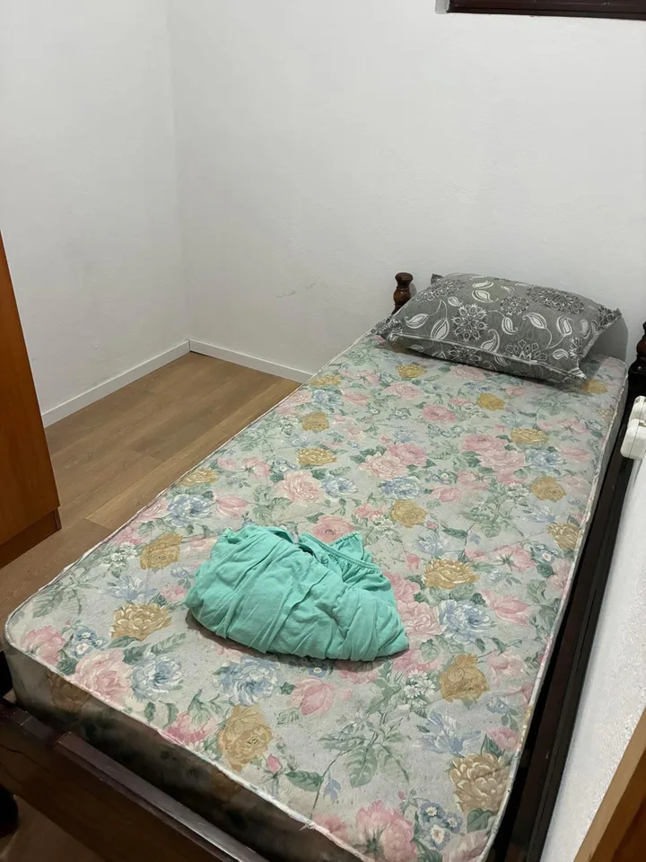 Izdaje se prostran četvorosoban stan - slika 8