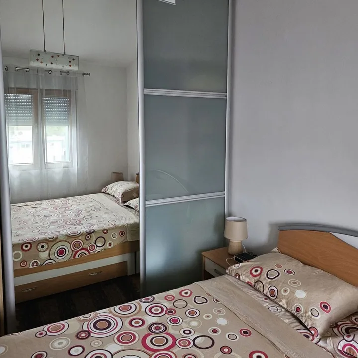 🏡 Za izdavanje jednosoban stan u ulici Jovana Tomaševića – preko puta stare zgrade Vlade! *** - slika 9