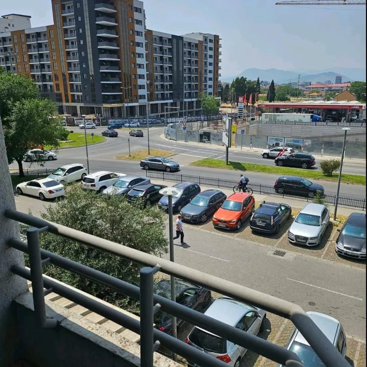 IZDAJE SE JEDNOSOBAN STAN – STARI AERODROM, PODGORICA *** - slika 6