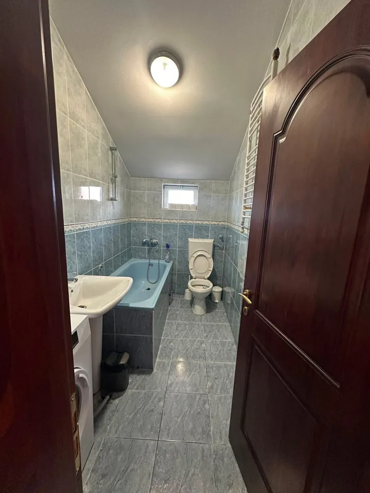 IZDAJE SE PROSTRAN ČETVOROSOBAN STAN – STARI AERODROM | PODGORICA 🏡   [] - slika 10