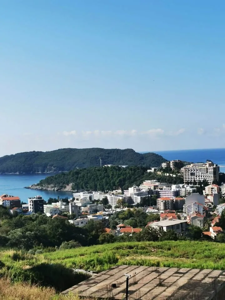 🇲🇪 EKSKLUZIVNA INVESTICIONA PRILIKA – BEČIĆI 🌊🏗️ - slika 2