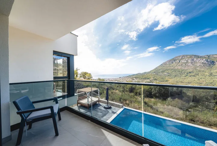 EKSKLUZIVNA KUĆA U ŠUŠNJU – BAR | 282 m² + 500 m² PLAC** - slika 8