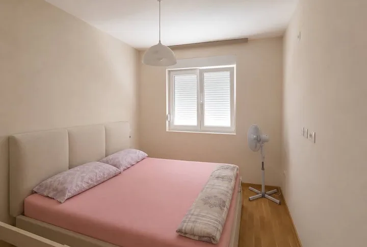 **NAMJEŠTEN STAN 40 m² ZA IZDAVANJE – ZABJELO PODGORICA** - slika 4