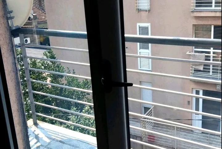 PRODAJE SE JEDNOSOBAN STAN – GORICA C, PODGORICA - slika 2
